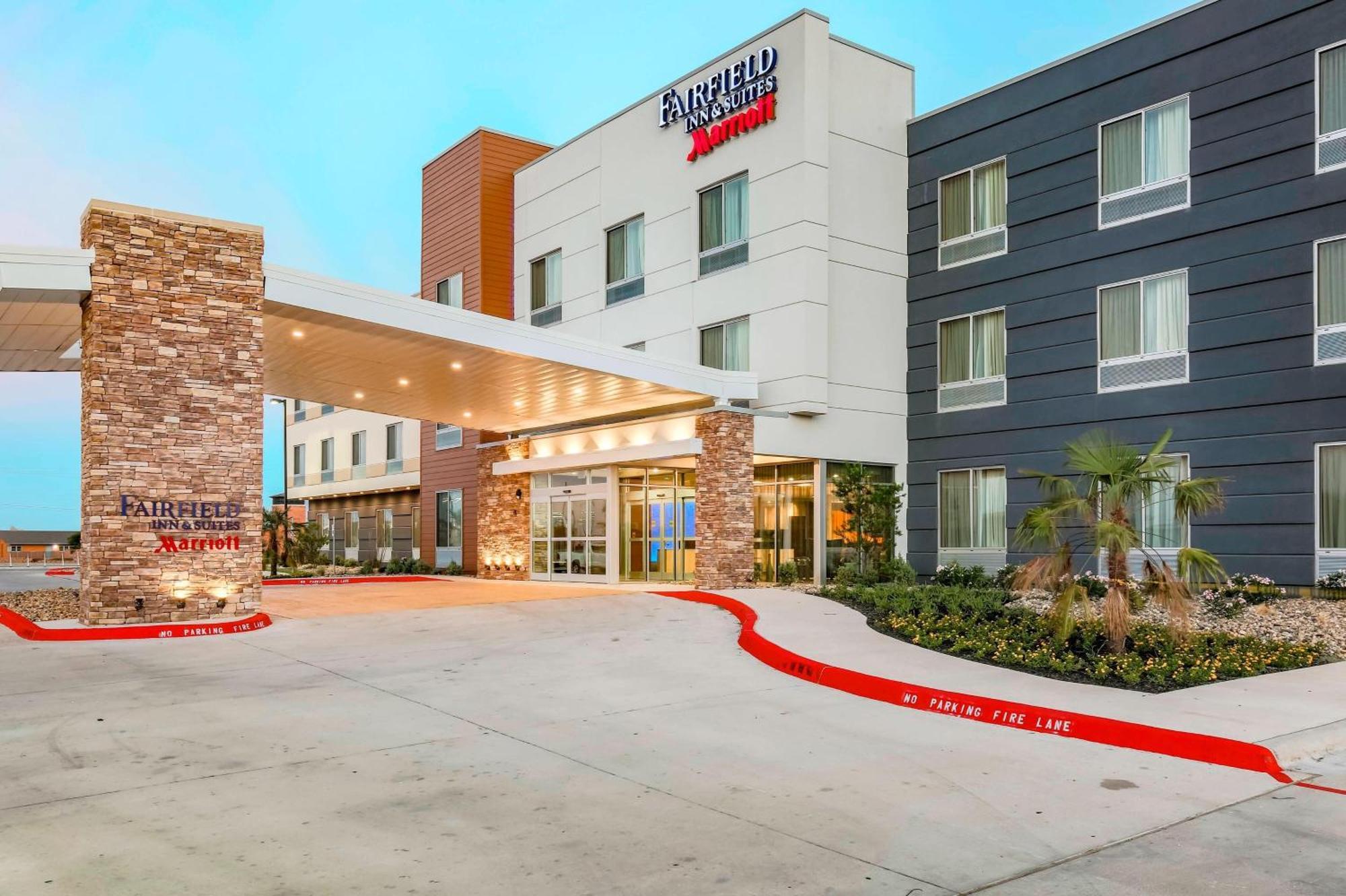 Fairfield Inn & Suites By Marriott Snyder Buitenkant foto