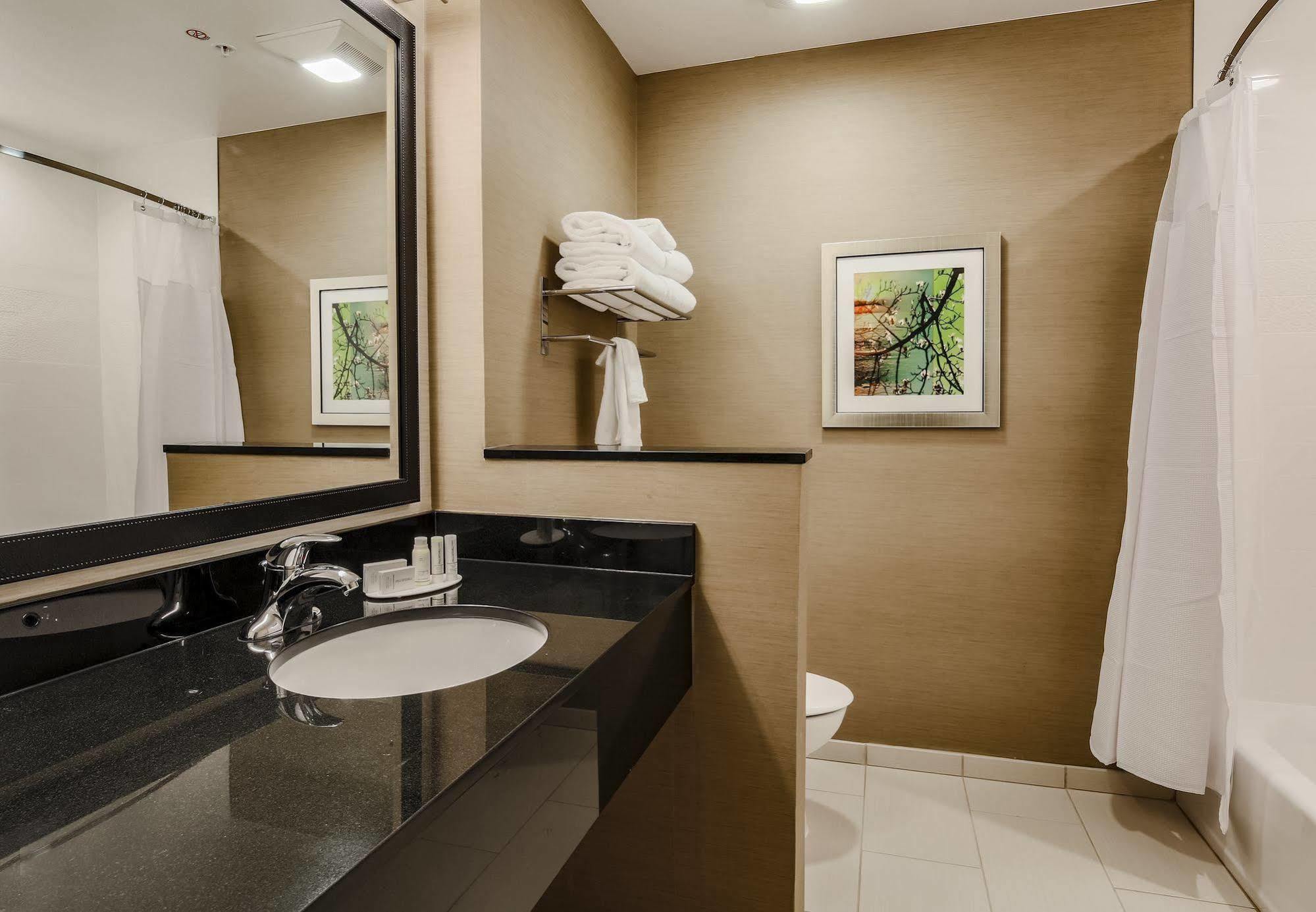 Fairfield Inn & Suites By Marriott Snyder Buitenkant foto
